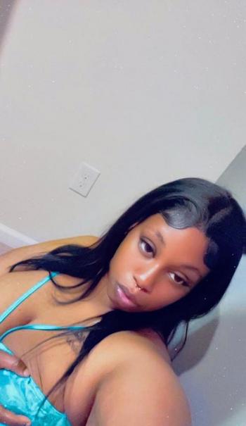 Katt, 20  female escort, Greenville